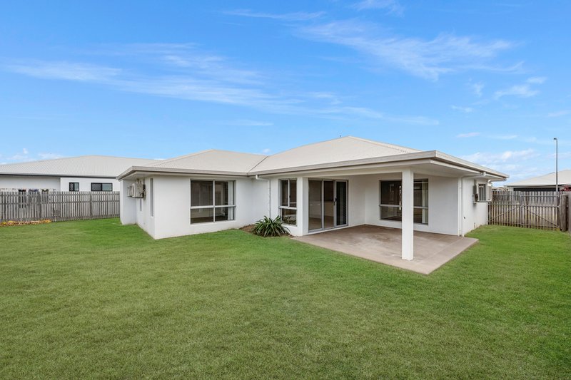 Photo - 12 Barratonia Way, Mount Low QLD 4818 - Image 7