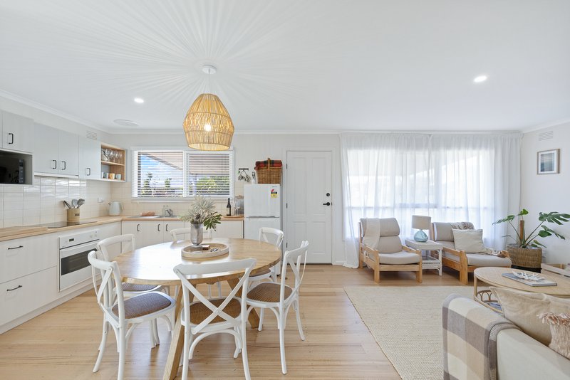 Photo - 12 Barry Street, Sunderland Bay VIC 3922 - Image 3