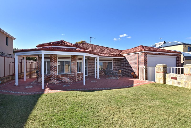 12 Bass Chase, Yanchep WA 6035