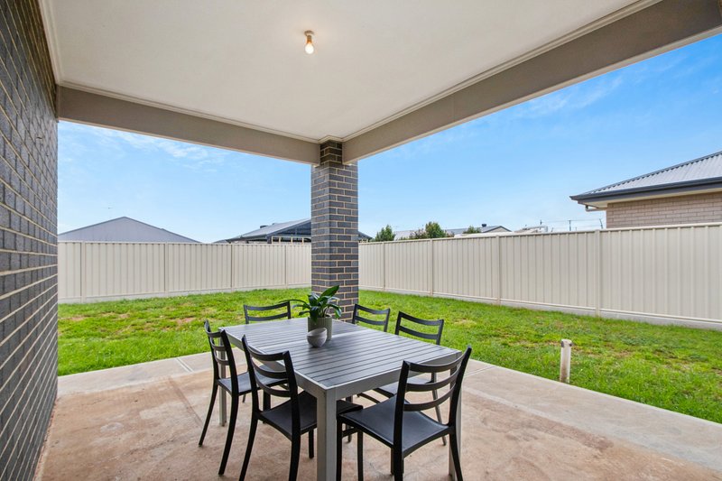 Photo - 12 Bastow Road, Angle Vale SA 5117 - Image 6