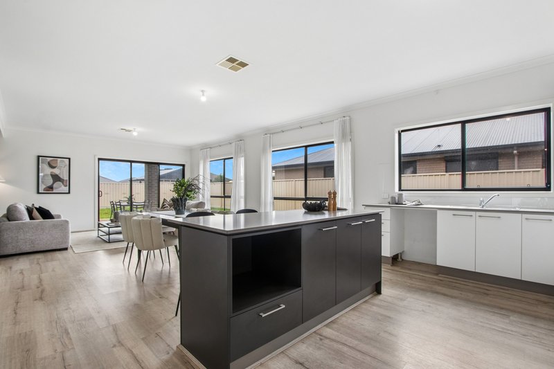 Photo - 12 Bastow Road, Angle Vale SA 5117 - Image 11