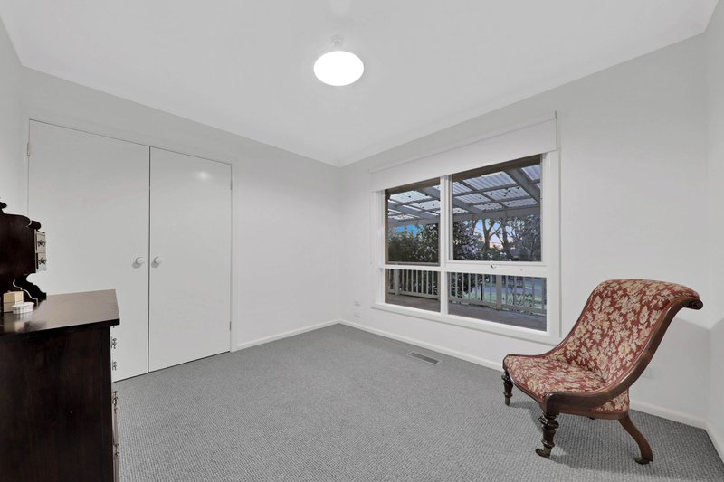 Photo - 12 Batavia Avenue, Boronia VIC 3155 - Image 7