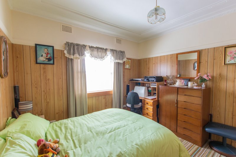 Photo - 12 Batlow Avenue, Batlow NSW 2730 - Image 7