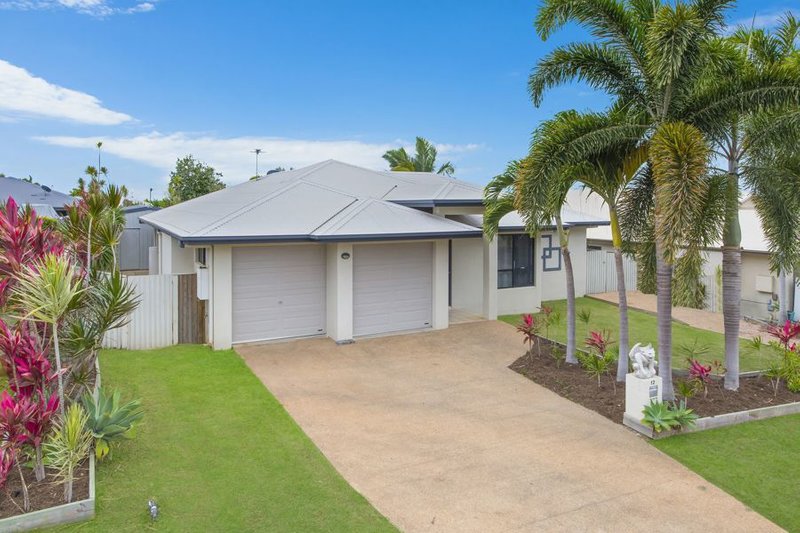 12 Baxendell Place, Bushland Beach QLD 4818