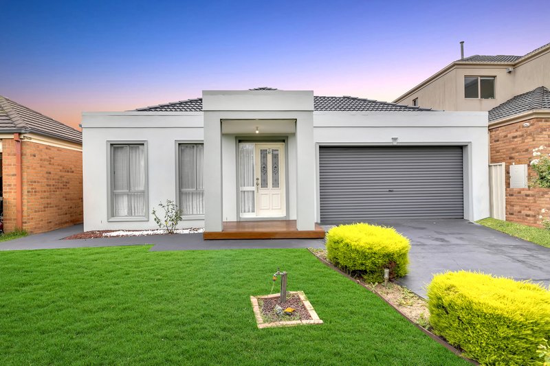 12 Bay Meadow Green, Craigieburn VIC 3064