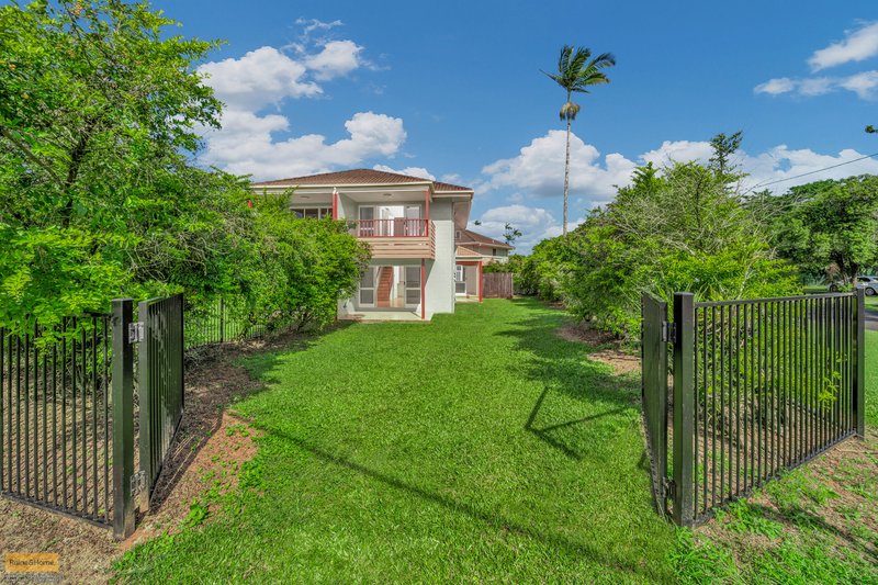 Photo - 1/2 Bay Road, Coconuts QLD 4860 - Image 17