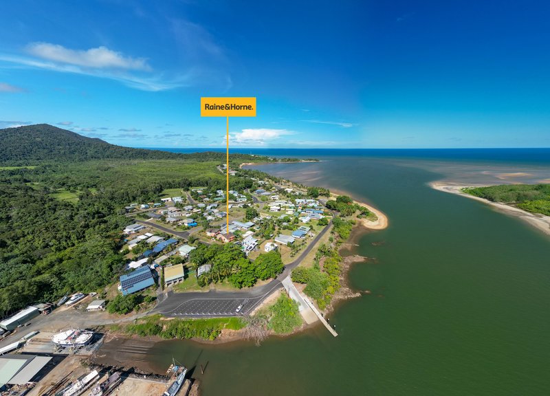 Photo - 1/2 Bay Road, Coconuts QLD 4860 - Image 19