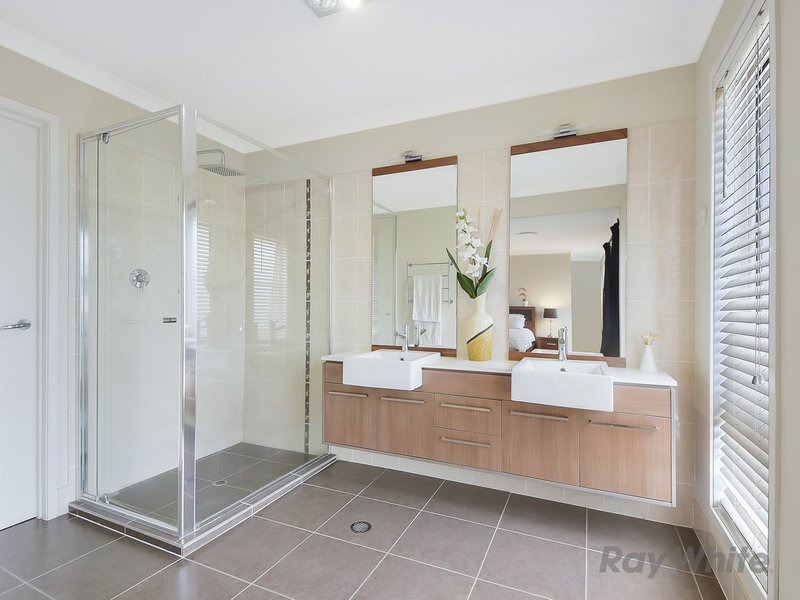 Photo - 12 Baybreeze Crescent, Murrumba Downs QLD 4503 - Image 22