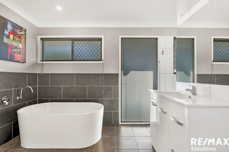 Photo - 12 Beaufort Street, Strathpine QLD 4500 - Image 5