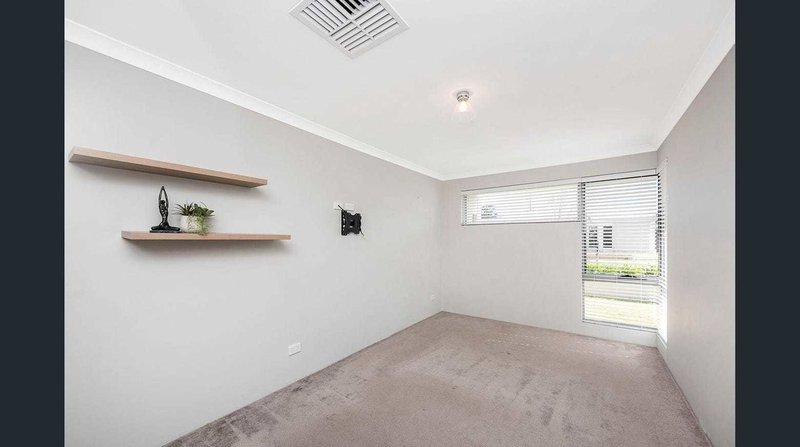 Photo - 12 Beckett Street, Aveley WA 6069 - Image 10