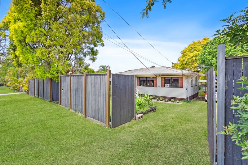 Photo - 12 Bellamy Street, Acacia Ridge QLD 4110 - Image 2