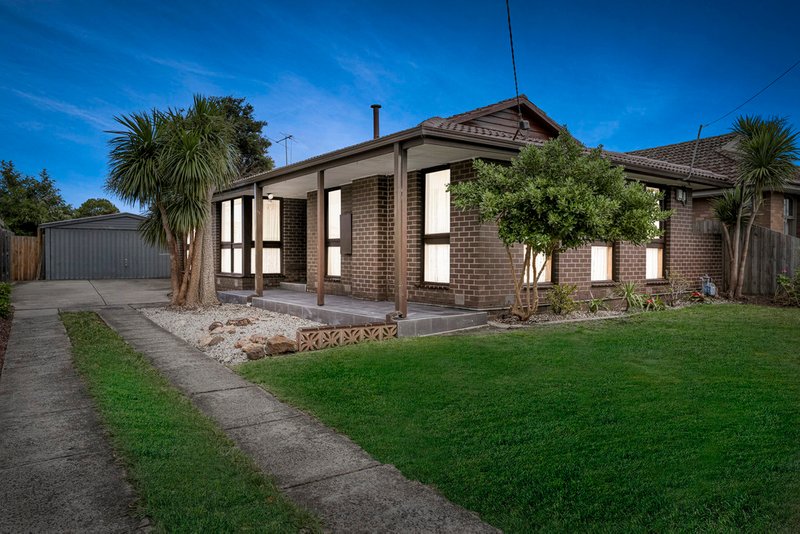 12 Bellarine Court, Keysborough VIC 3173