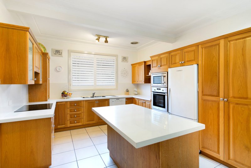 Photo - 12 Bellevue Parade, Caringbah NSW 2229 - Image 6