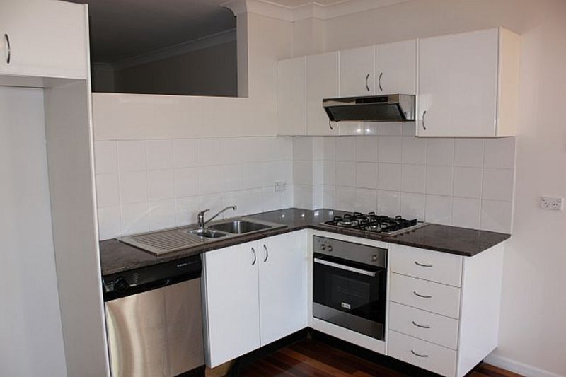 Photo - 1/2 Bellevue Street, Surry Hills NSW 2010 - Image 4