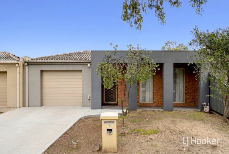 Photo - 12 Bellinger Crescent, Wyndham Vale VIC 3024 - Image 1