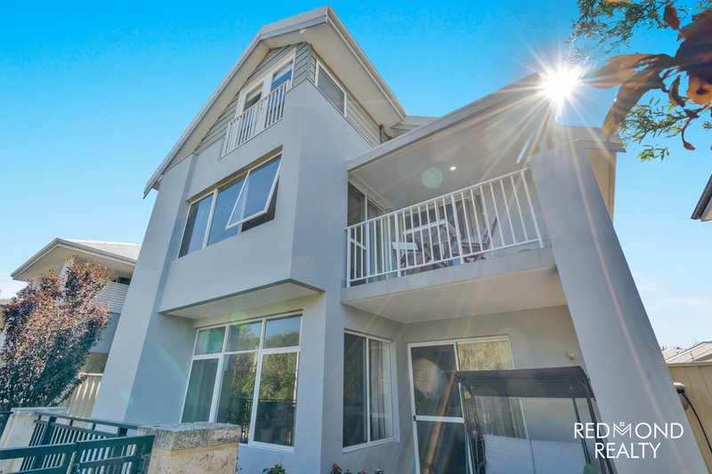 Photo - 12 Bengello Place, Burns Beach WA 6028 - Image 2