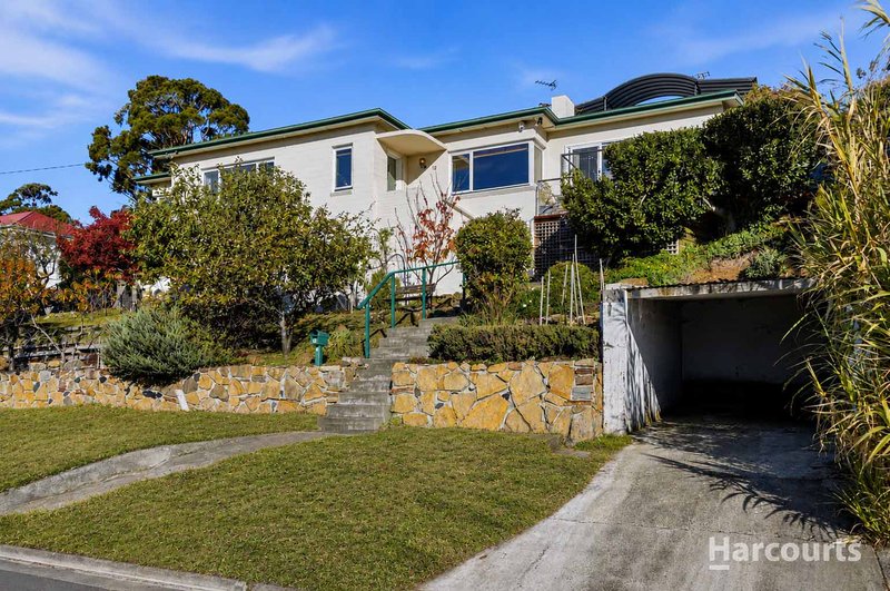 Photo - 12 Benjafield Terrace, Mount Stuart TAS 7000 - Image 2