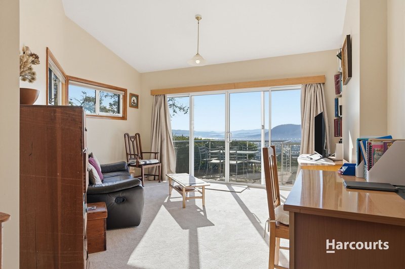 Photo - 12 Benjafield Terrace, Mount Stuart TAS 7000 - Image 16