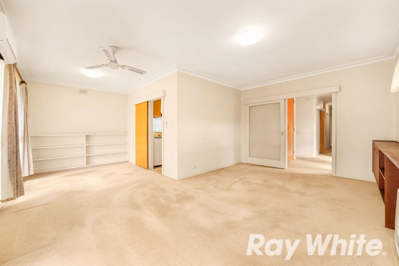 Photo - 12 Bennett Street, Forest Hill VIC 3131 - Image 5