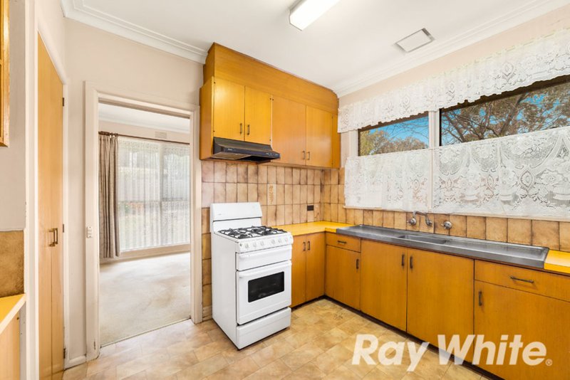 Photo - 12 Bennett Street, Forest Hill VIC 3131 - Image 6