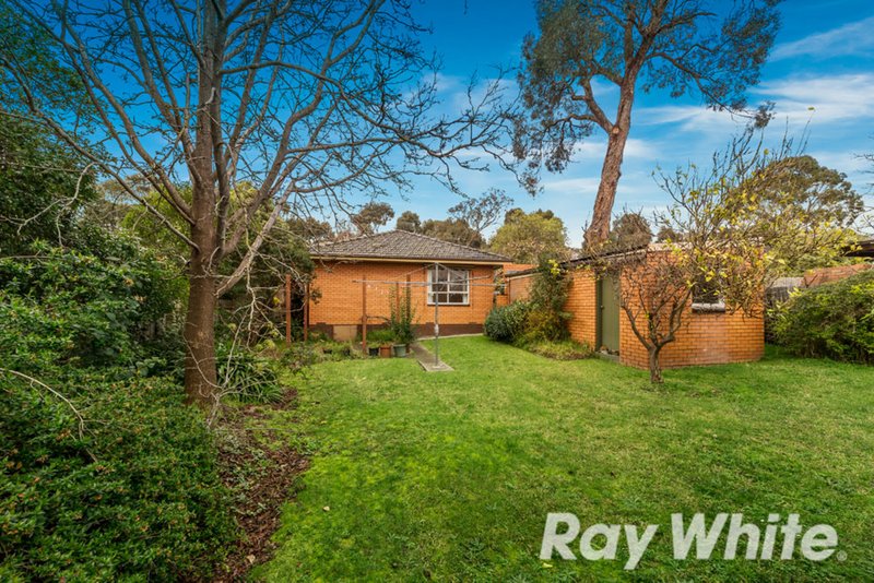 Photo - 12 Bennett Street, Forest Hill VIC 3131 - Image 9