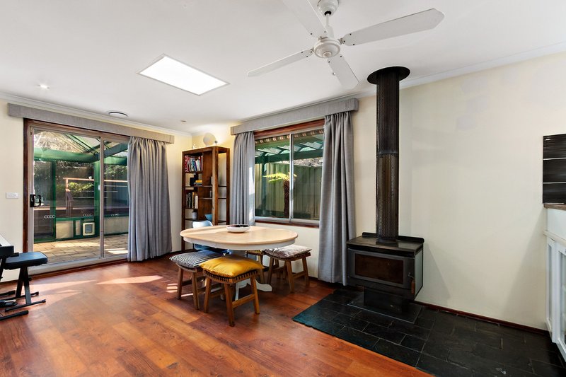 Photo - 12 Benson Crescent, Calwell ACT 2905 - Image 7