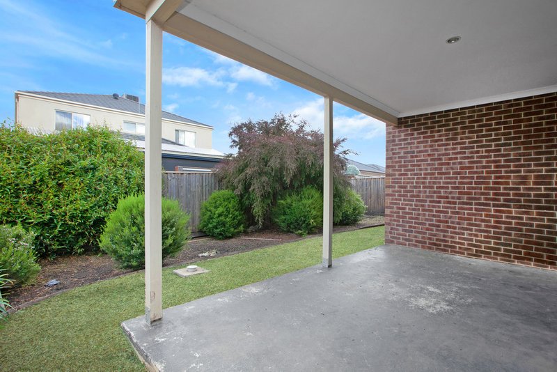 Photo - 12 Beresford Road, Wollert VIC 3750 - Image 7