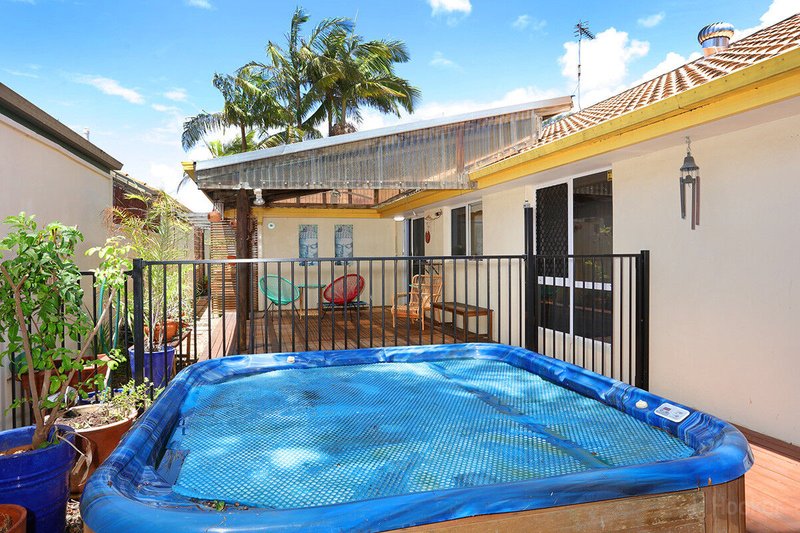 Photo - 12 Bernini Drive, Coombabah QLD 4216 - Image 17