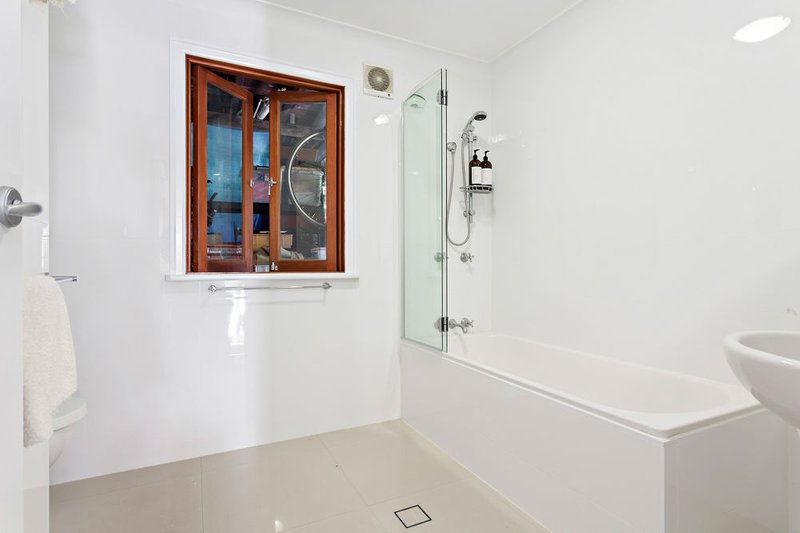 Photo - 12 Berpi Street, Stafford QLD 4053 - Image 17