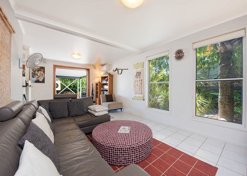 Photo - 12 Bertrand Road, Sunrise Beach QLD 4567 - Image 3