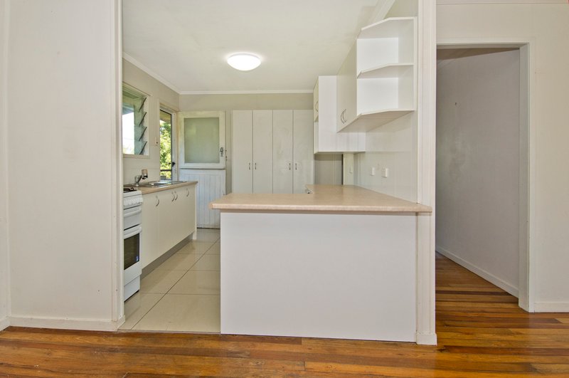 Photo - 12 Beverley Street, Beenleigh QLD 4207 - Image 7