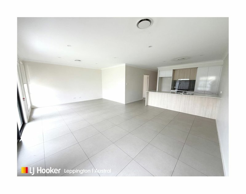 Photo - 12 Bibb Avenue, Cobbitty NSW 2570 - Image 3
