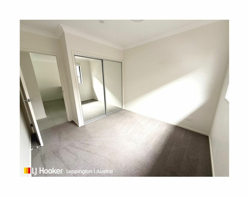 Photo - 12 Bibb Avenue, Cobbitty NSW 2570 - Image 8