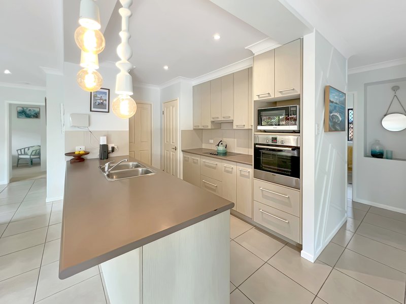 Photo - 12 Bilgola Drive, Kewarra Beach QLD 4879 - Image 3