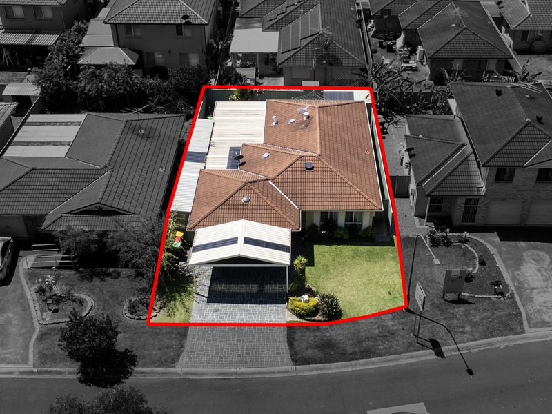 Photo - 12 Binnaway Avenue, Hoxton Park NSW 2171 - Image 14