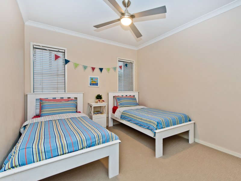 Photo - 12 Blackall Road, Murrumba Downs QLD 4503 - Image 21