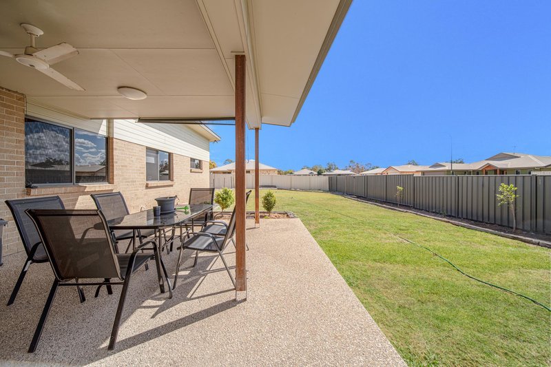 Photo - 12 Blue Gums Drive, Emerald QLD 4720 - Image 16