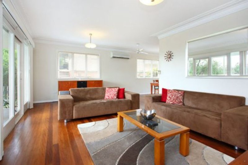 Photo - 12 Boambillee Street, Mount Gravatt East QLD 4122 - Image 3