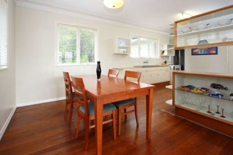 Photo - 12 Boambillee Street, Mount Gravatt East QLD 4122 - Image 4