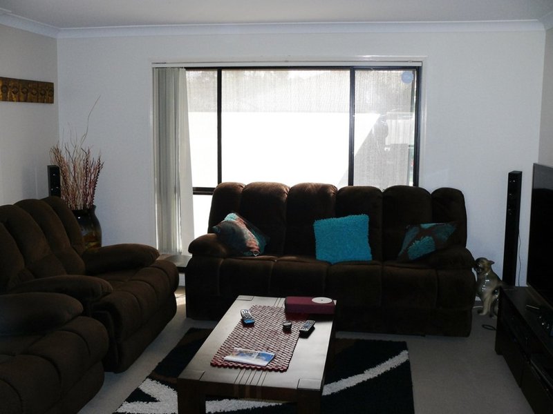 Photo - 12 Bodacious Terrace, Pimpama QLD 4209 - Image 4