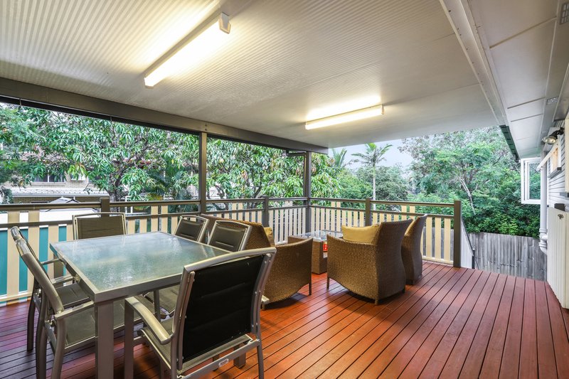 Photo - 12 Bolong Crescent, Ferny Hills QLD 4055 - Image 3