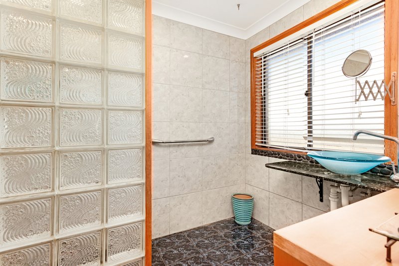 Photo - 12 Bombala Street, Broadbeach Waters QLD 4218 - Image 14