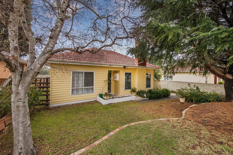 12 Bond Street, Clayton South VIC 3169