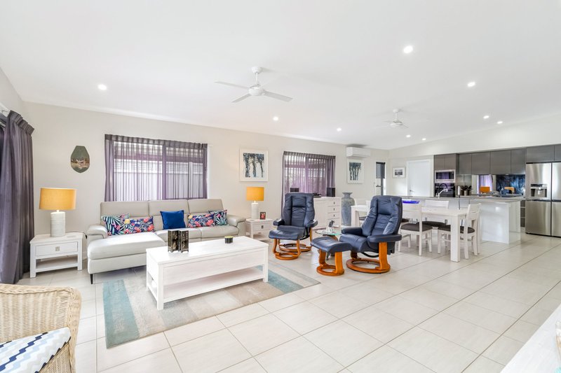 Photo - 12 Bond Street, Pelican Waters QLD 4551 - Image 7