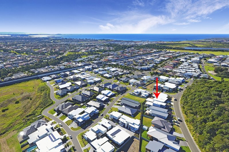 Photo - 12 Bonville Parkway, Shell Cove NSW 2529 - Image 12