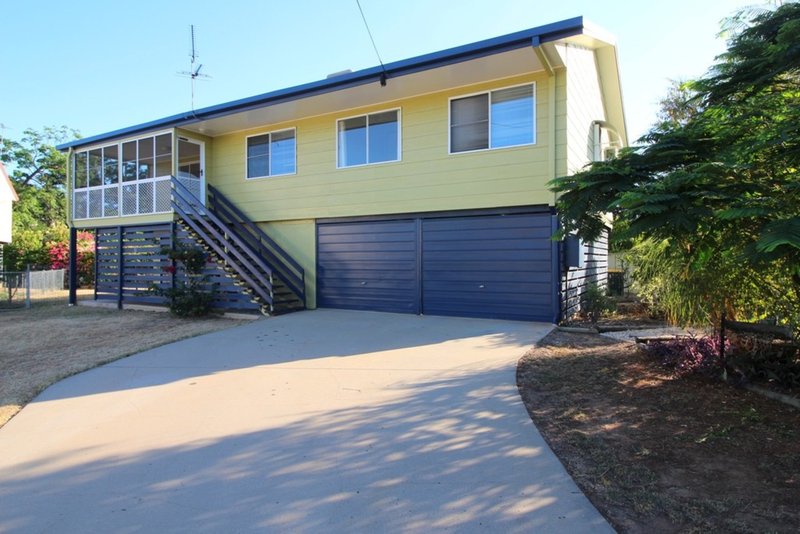 Photo - 12 Bonython Drive, Emerald QLD 4720 - Image 1