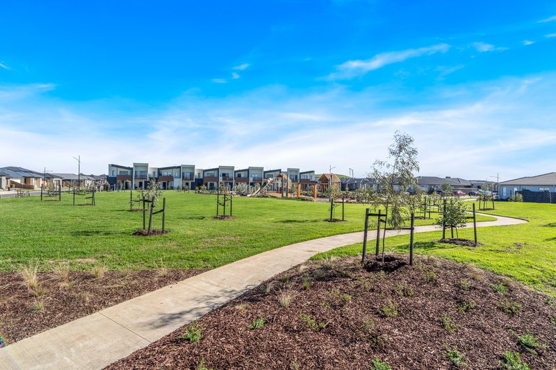 Photo - 12 Boomerang Road, Donnybrook VIC 3064 - Image 21