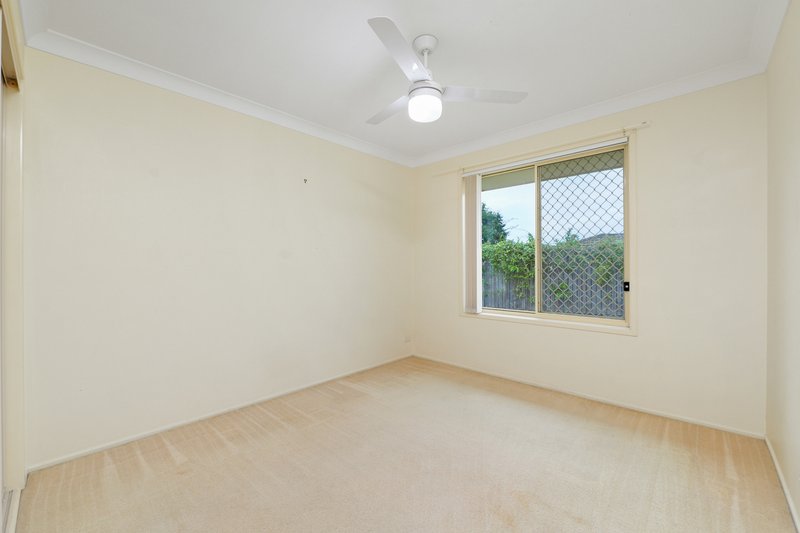 Photo - 12 Border Court, Arana Hills QLD 4054 - Image 12