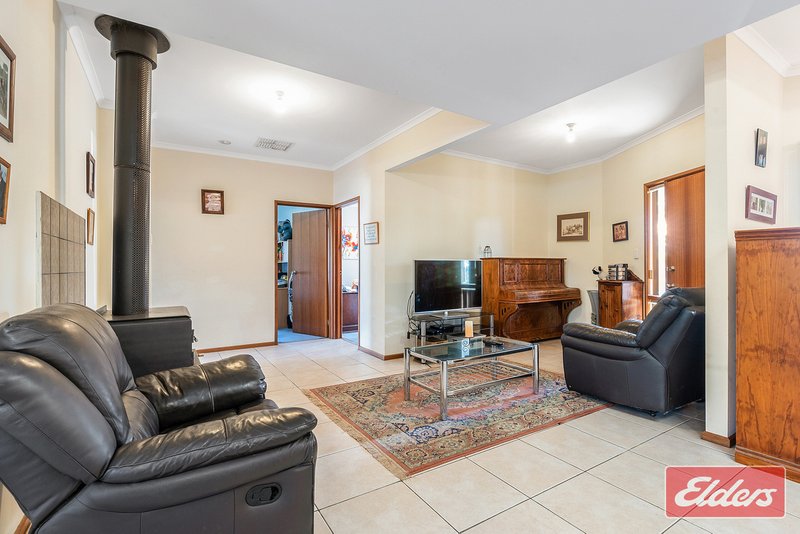 Photo - 12 Borrow Street, Freeling SA 5372 - Image 6