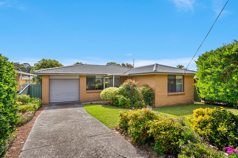 12 Bourke Avenue, Barrack Heights NSW 2528